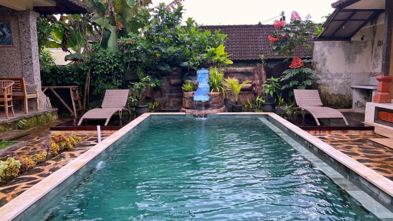 Gusti Home Stay Ubud Eksteriør bilde