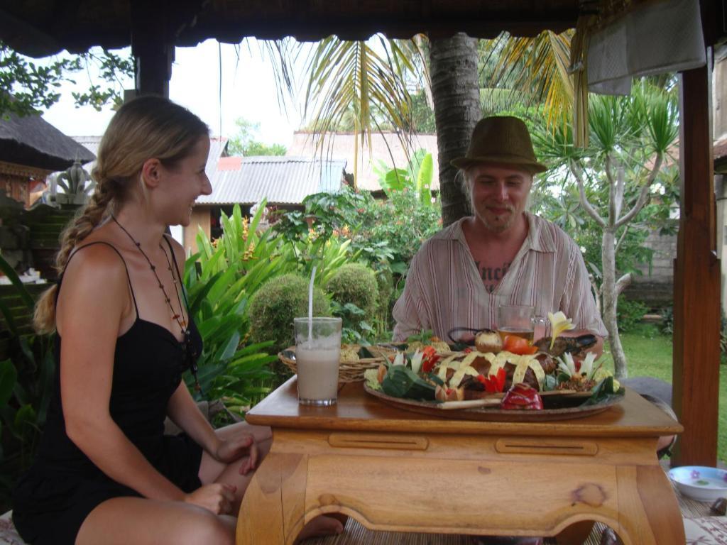 Gusti Home Stay Ubud Eksteriør bilde