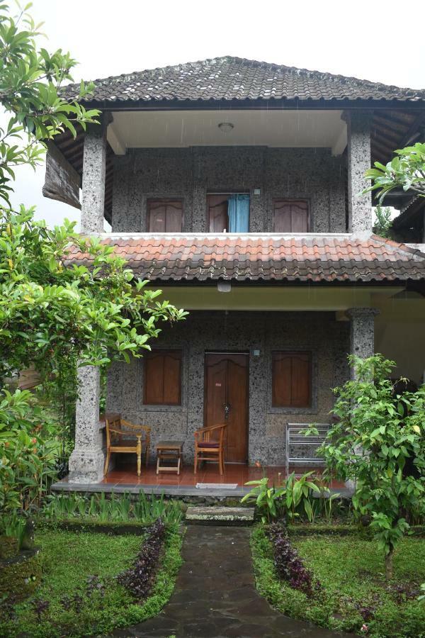 Gusti Home Stay Ubud Eksteriør bilde