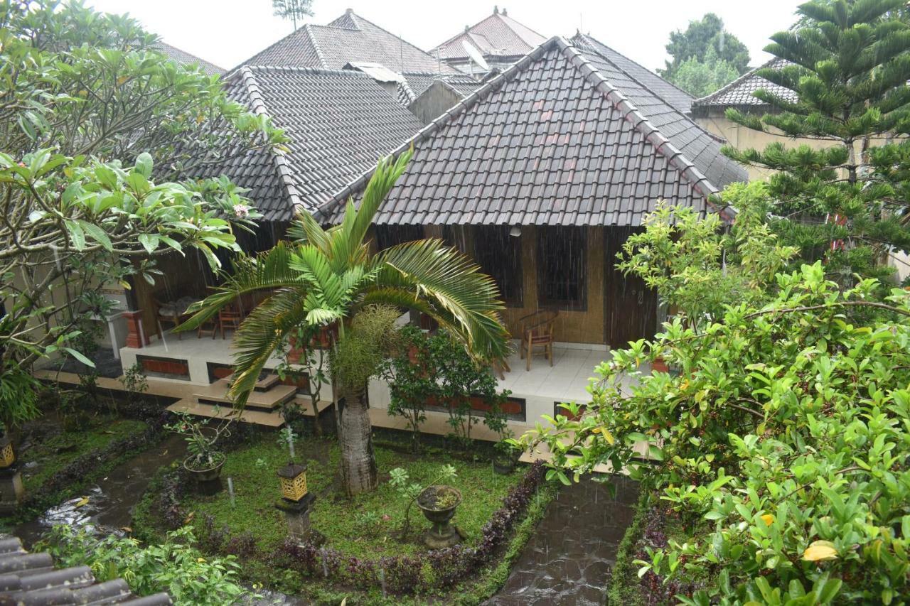 Gusti Home Stay Ubud Eksteriør bilde